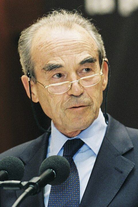 Portrait de Robert Badinter